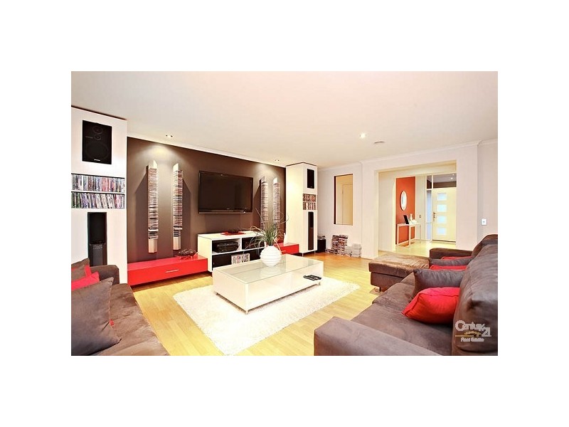 38 Hamilton Hume Parade, Craigieburn VIC 3064