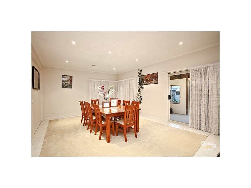 2 Deauville Green, Craigieburn VIC 3064