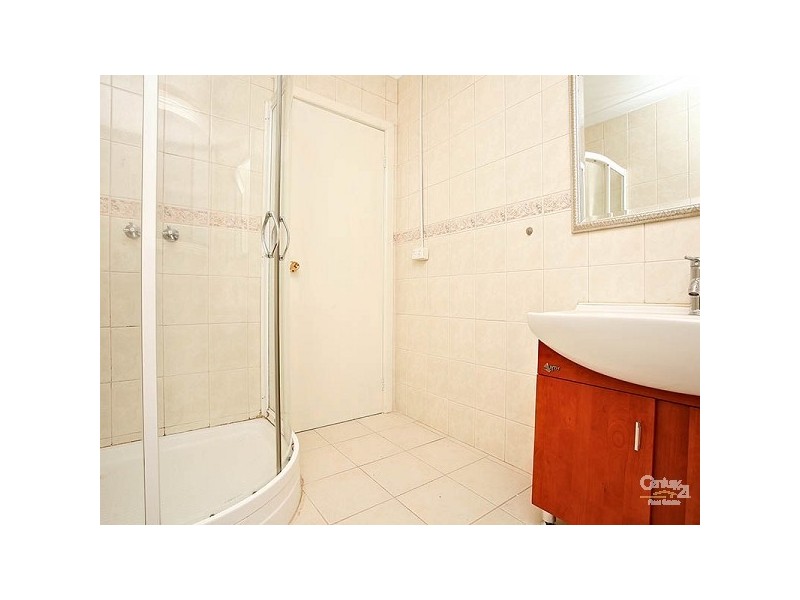 1/4 Warnock Street, Broadmeadows VIC 3047