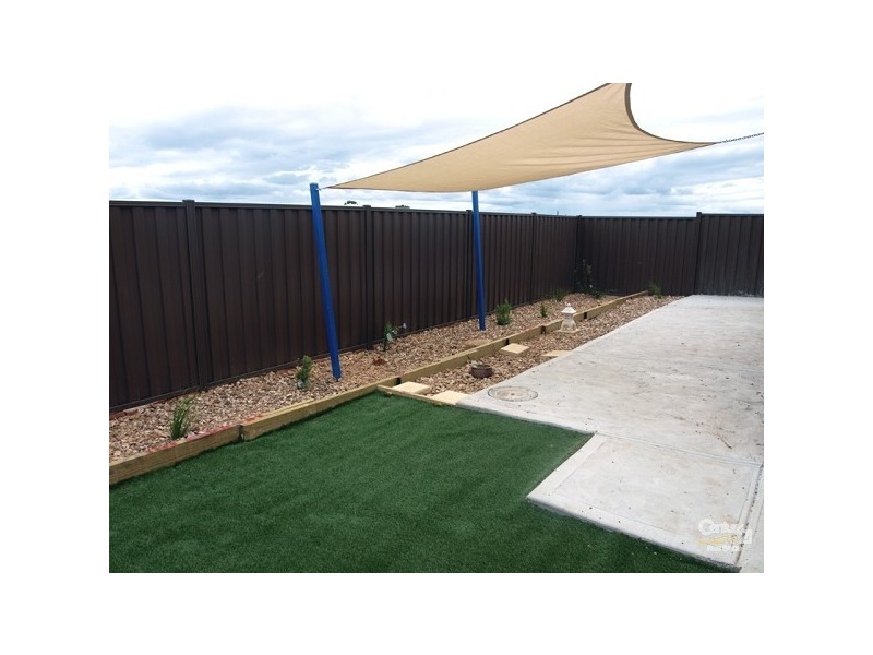 6  Clarendon Avenue, Craigieburn VIC 3064