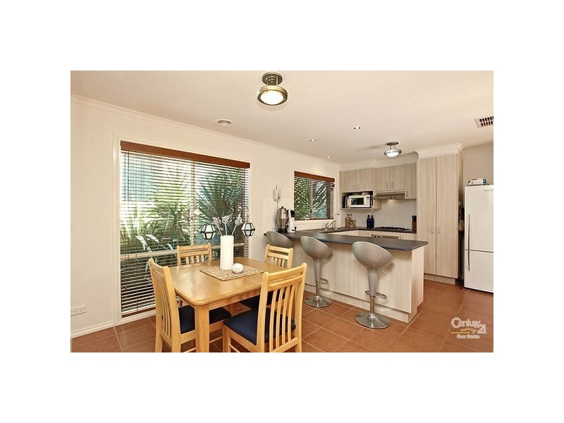 14 Siret Court, Roxburgh Park VIC 3064