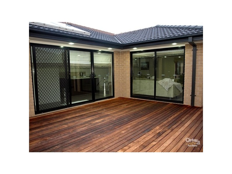 11 Broadway Street, Roxburgh Park VIC 3064