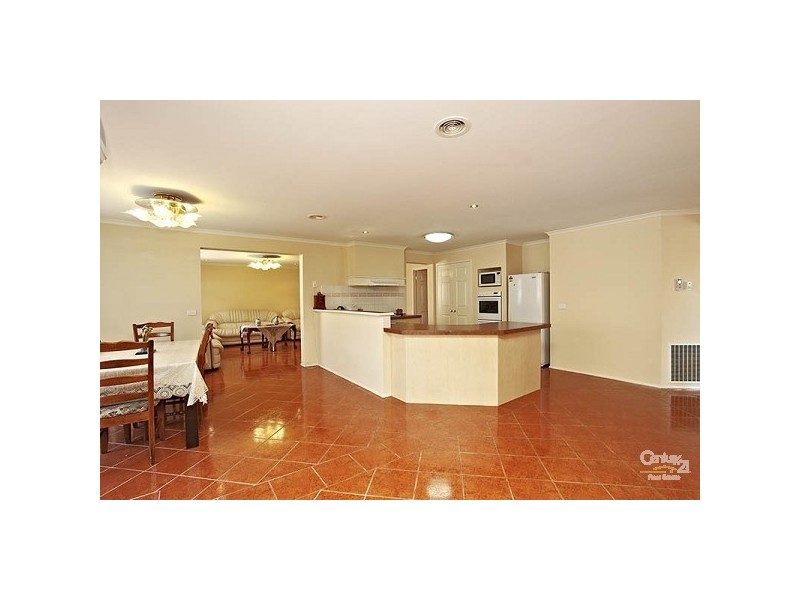 23 Marne Drive, Roxburgh Park VIC 3064