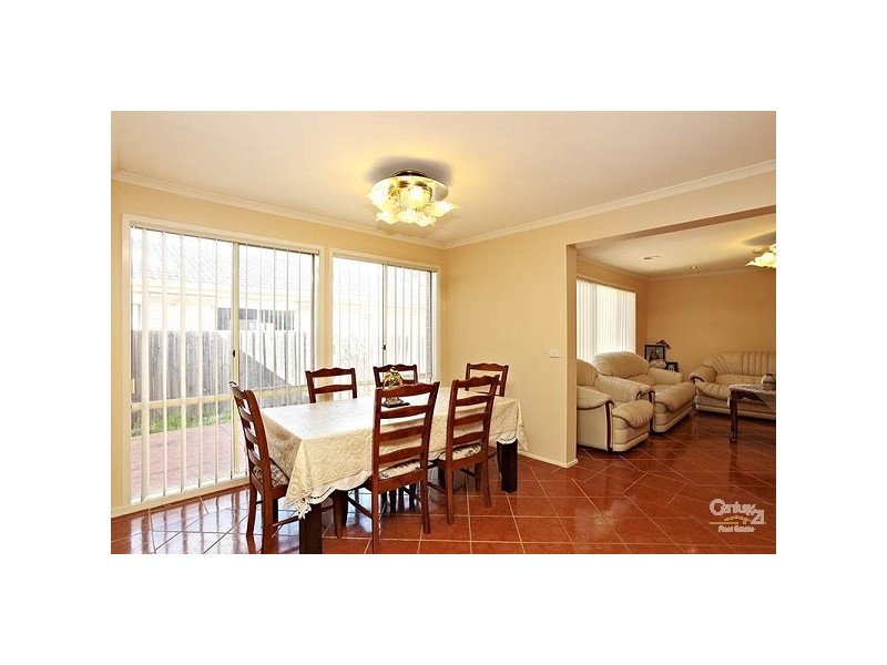 23 Marne Drive, Roxburgh Park VIC 3064