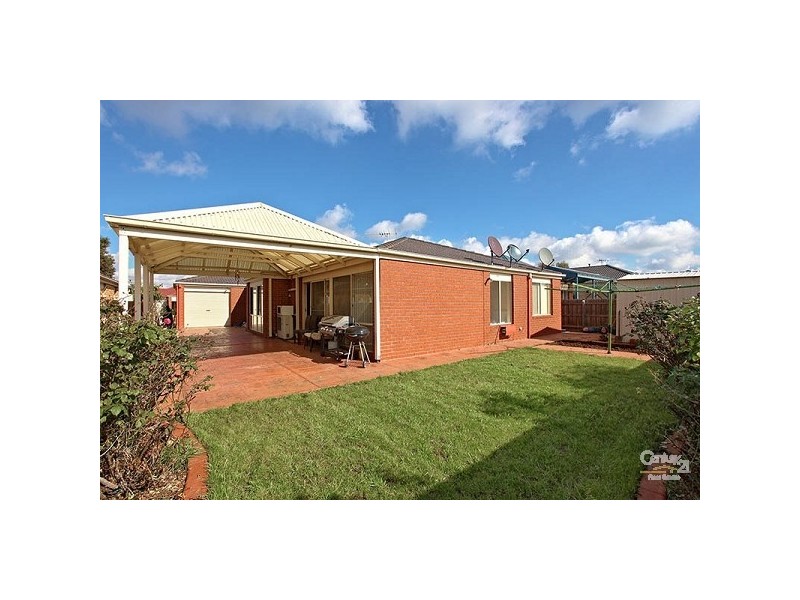 23 Marne Drive, Roxburgh Park VIC 3064
