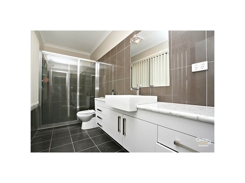 2 Acland Street, Craigieburn VIC 3064