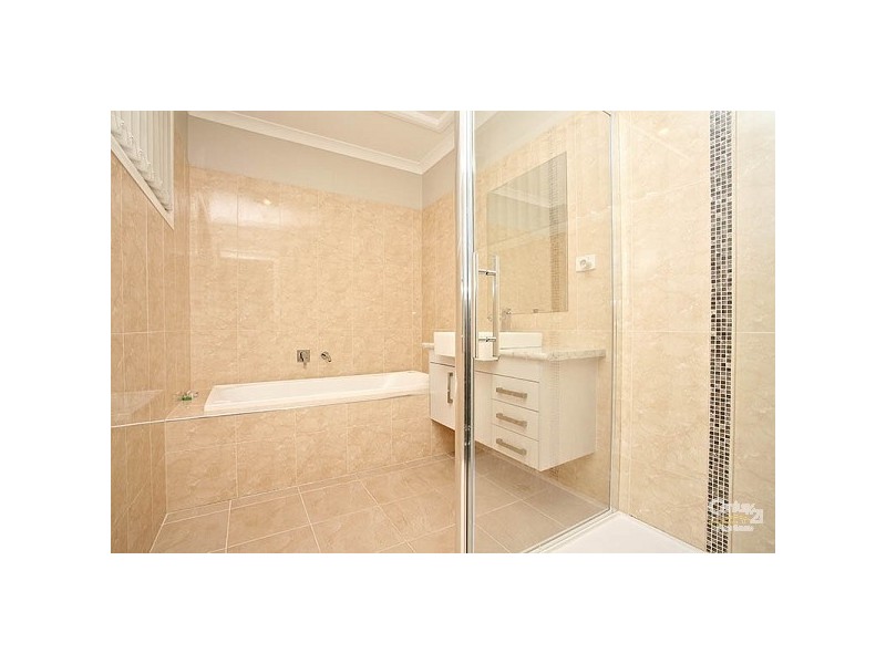 2 Acland Street, Craigieburn VIC 3064