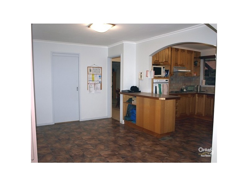 6 Keysborough Street, Craigieburn VIC 3064