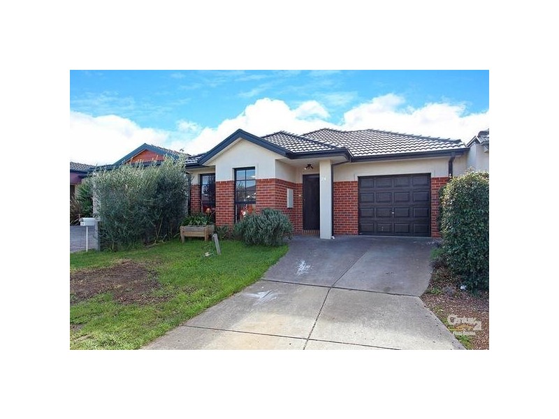 24 Thames Way, Roxburgh Park VIC 3064