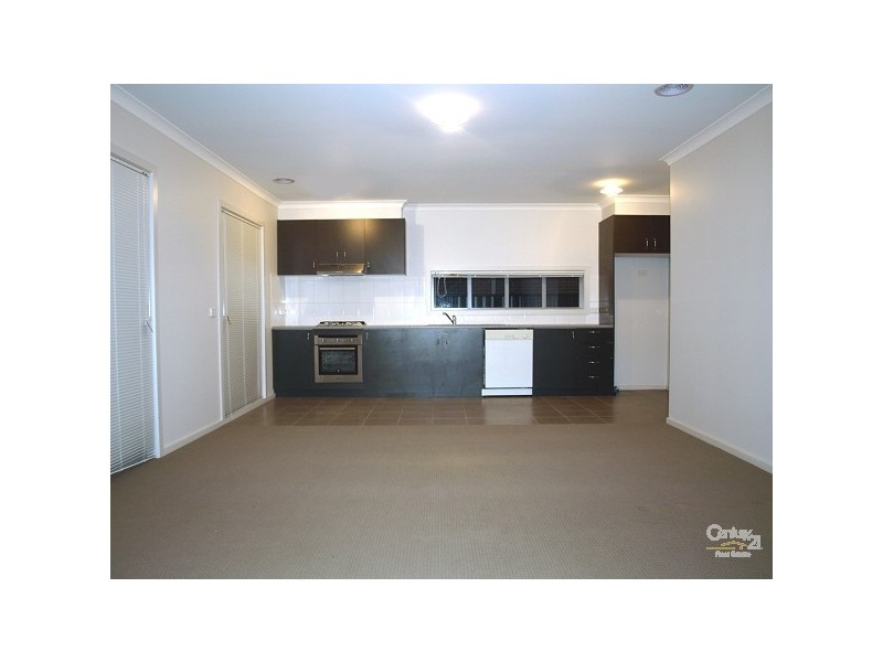8 Lambourne Place, Craigieburn VIC 3064
