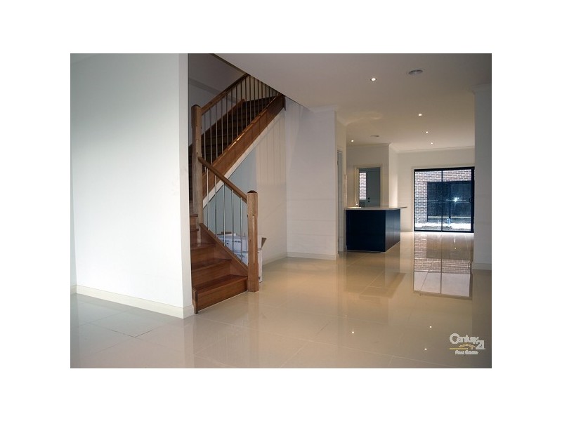 10 Brookvale Court, Roxburgh Park VIC 3064