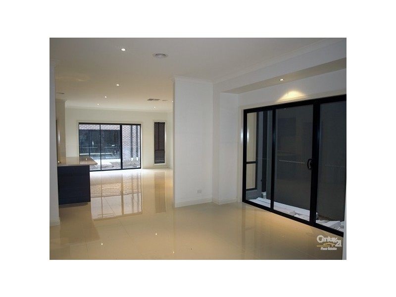 14 Brookvale Court, Roxburgh Park VIC 3064