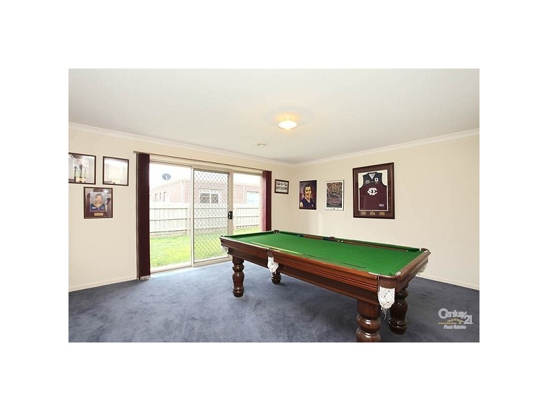 120 Hayfield Road, Roxburgh Park VIC 3064