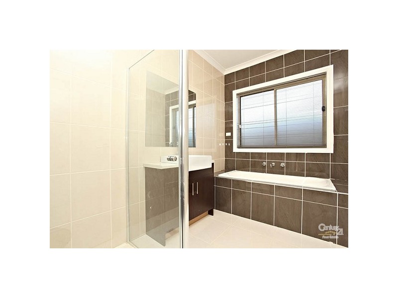 45A Abercan Ave, Craigieburn VIC 3064