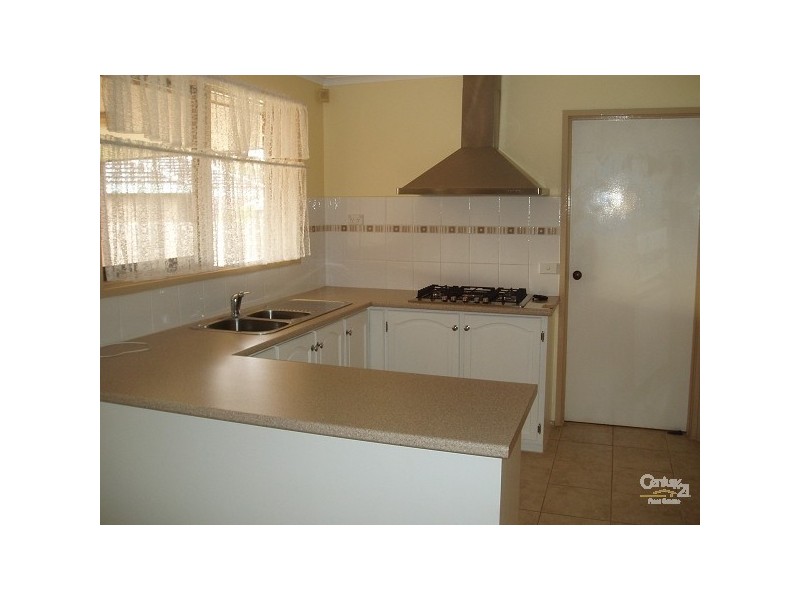 6 Brandon Court, Craigieburn VIC 3064