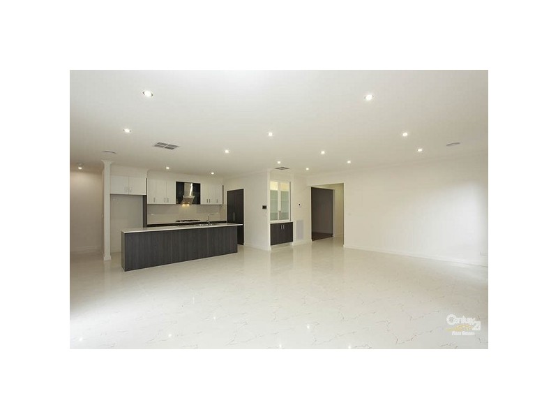 118 Huntington Drive, Craigieburn VIC 3064