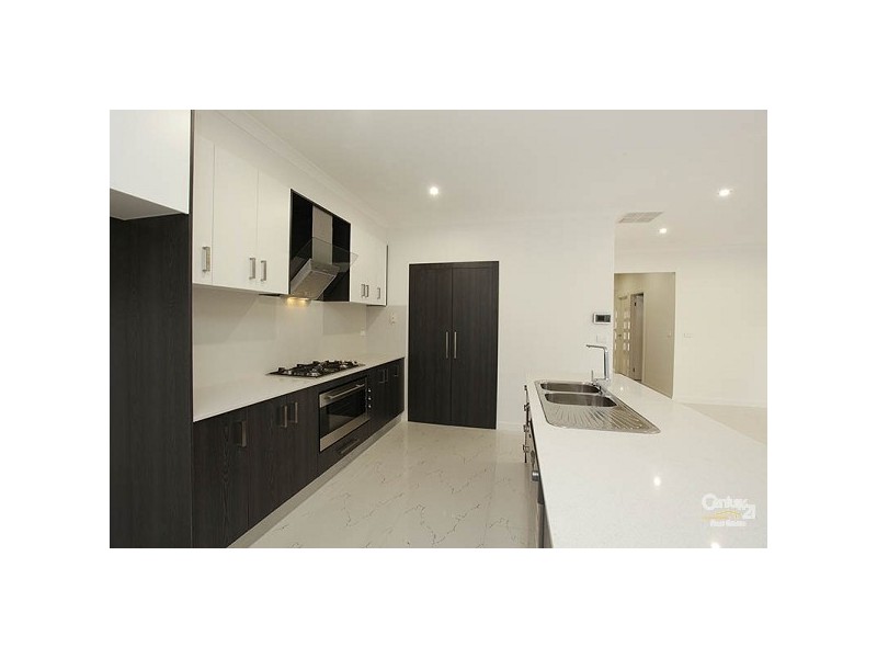 118 Huntington Drive, Craigieburn VIC 3064