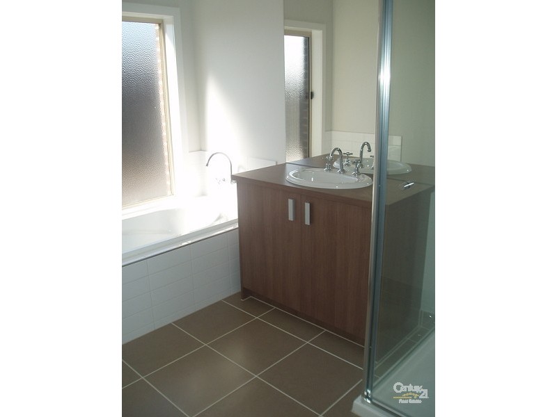 75 Bridgehaven Drive, Craigieburn VIC 3064