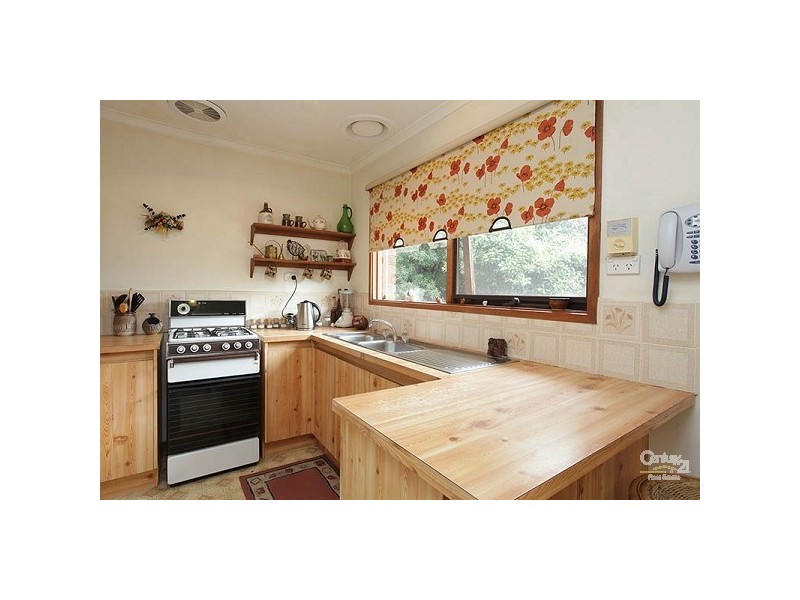 12 Metropolitan Ave, Craigieburn VIC 3064