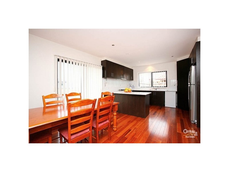 1  Holbeck Place, Craigieburn VIC 3064
