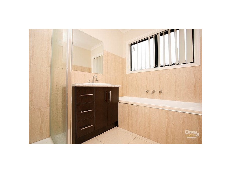 1  Holbeck Place, Craigieburn VIC 3064
