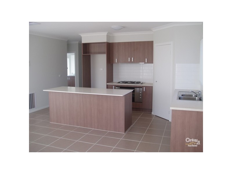 75 Bridgehaven Drive, Craigieburn VIC 3064