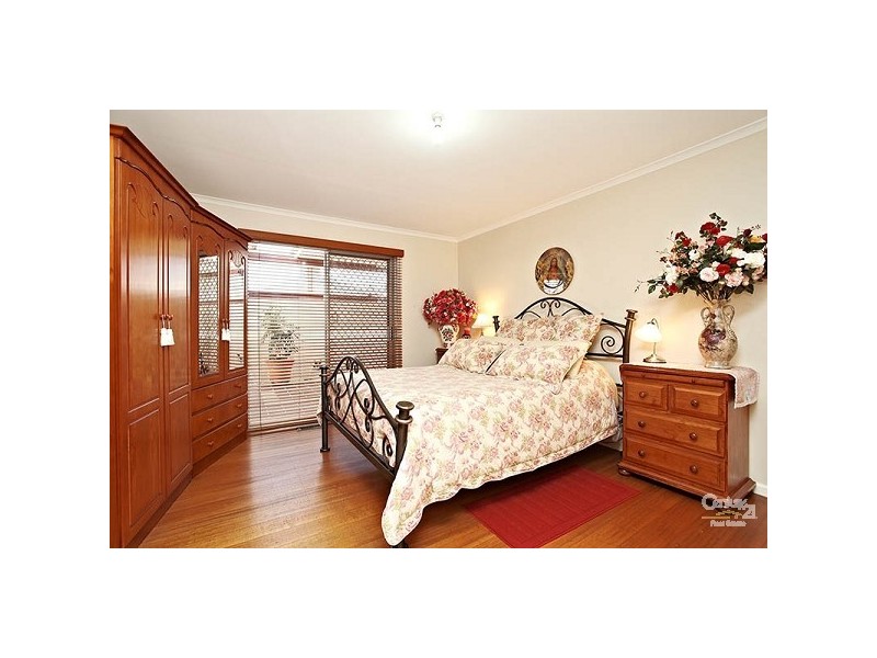 7 Hamilton Street, Craigieburn VIC 3064