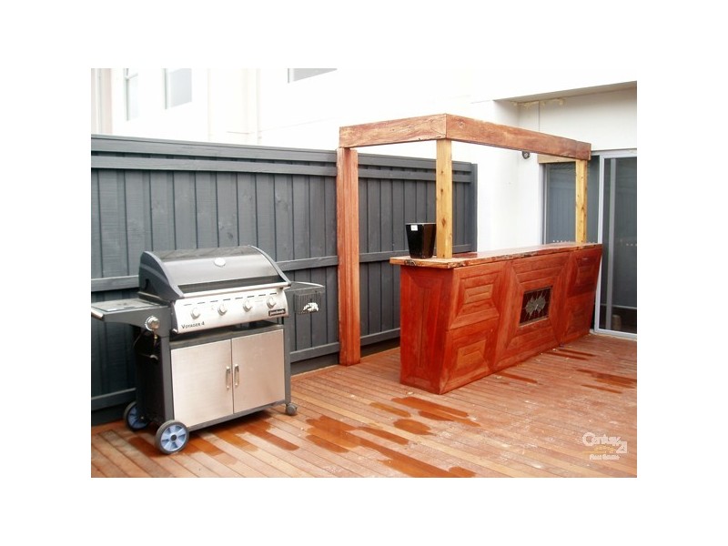 18/8 Moresby Court, Craigieburn VIC 3064