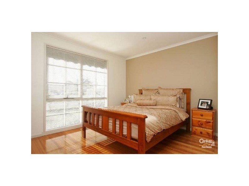 1 Garryowen Terrace, Tullamarine VIC 3043