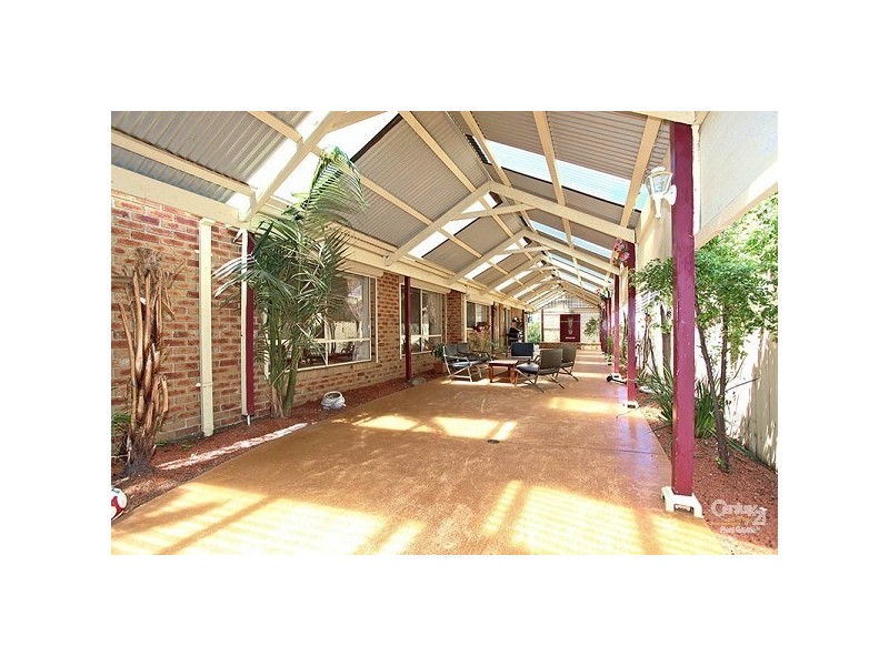 17 Hemsworth Court, Roxburgh Park VIC 3064