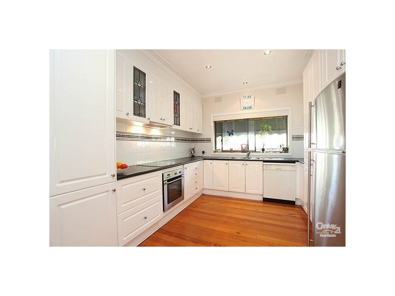 9 Hardy Ave, Craigieburn VIC 3064