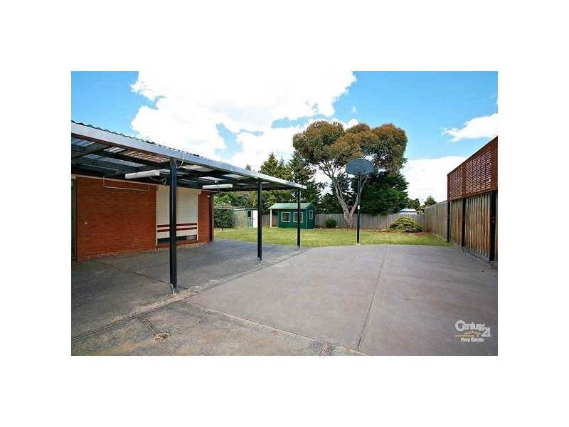56 Rokeby Crescent, Craigieburn VIC 3064