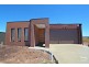 17 Clopton Rise, Craigieburn VIC 3064