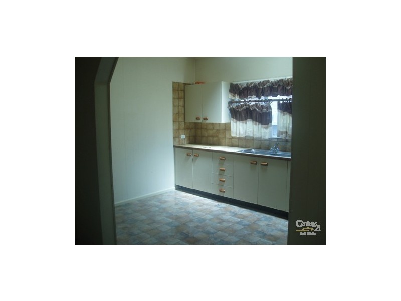 225 West Street, Glenroy VIC 3046