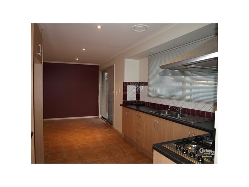 1 Garryowen Terrace, Tullamarine VIC 3043