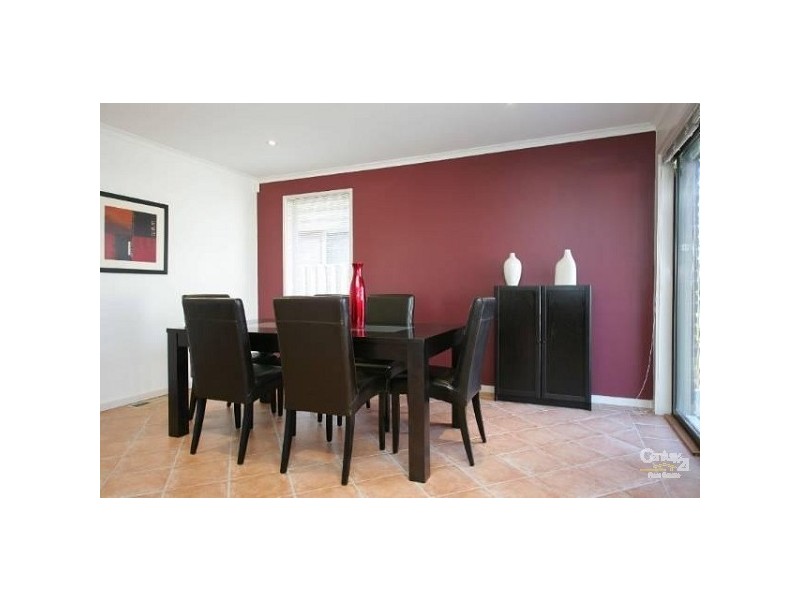 1 Garryowen Terrace, Tullamarine VIC 3043