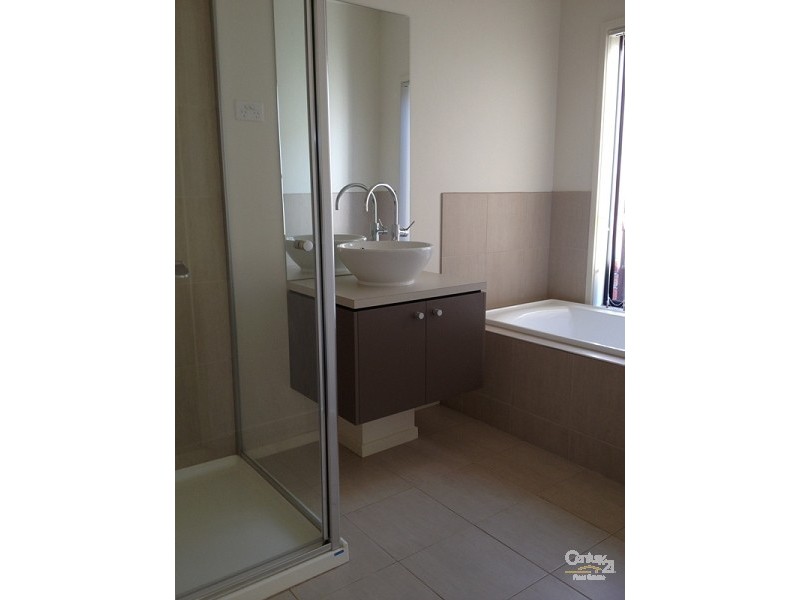 101 Newbury Boulevard, Craigieburn VIC 3064
