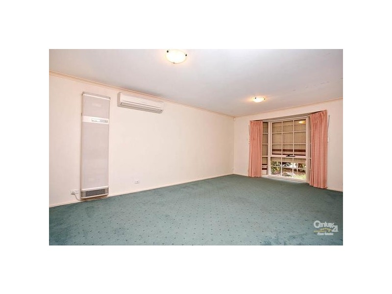 56 Rokeby Crescent, Craigieburn VIC 3064