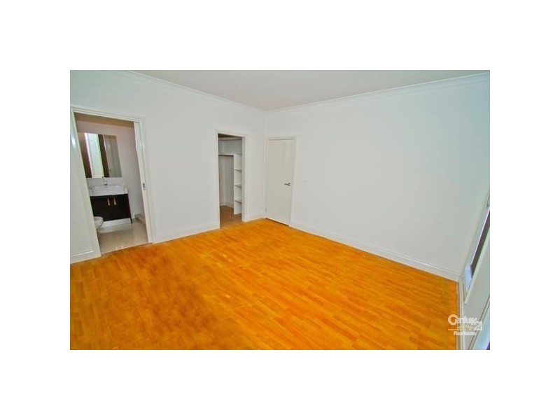 24 Rockwall Drive, Craigieburn VIC 3064