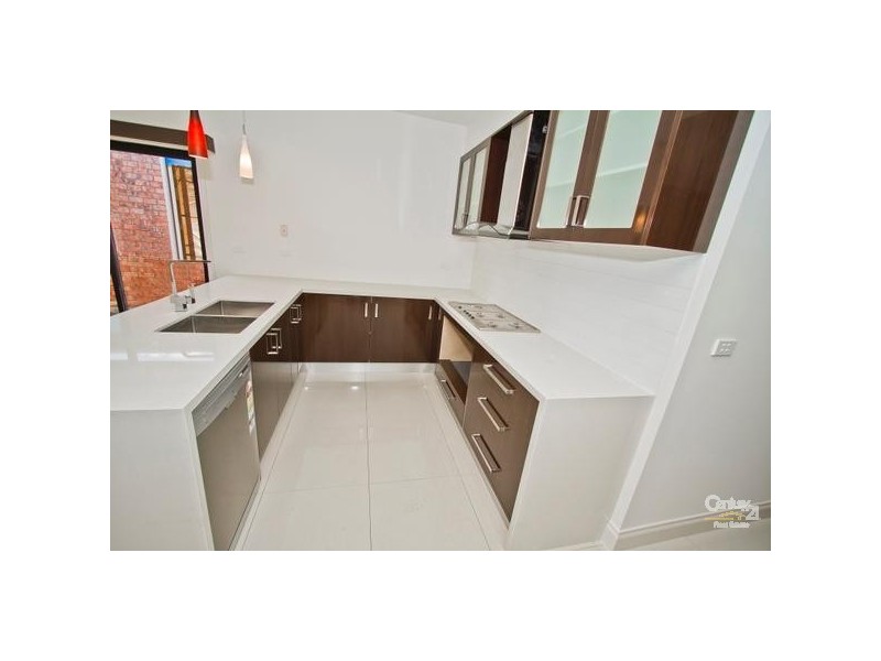 24 Rockwall Drive, Craigieburn VIC 3064