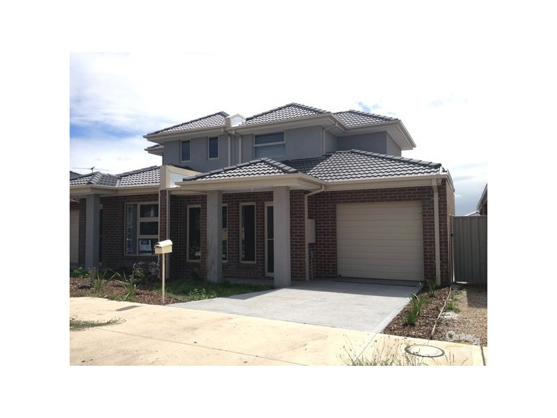 2/8 Cable Circuit, Craigieburn VIC 3064