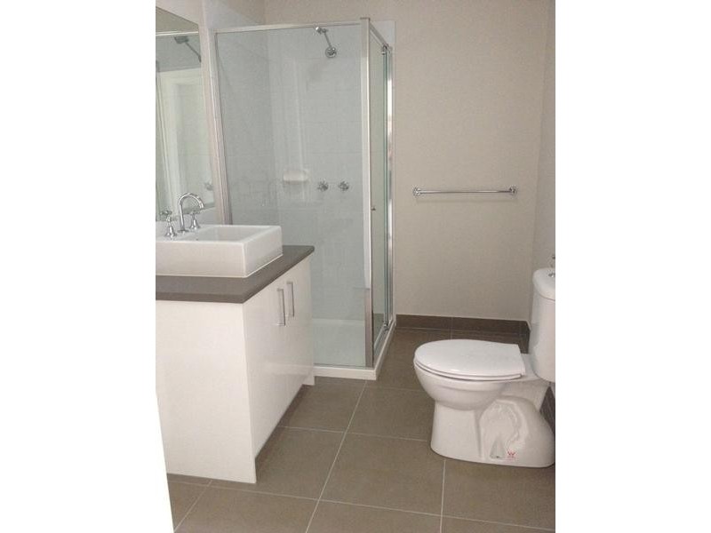 2/8 Cable Circuit, Craigieburn VIC 3064