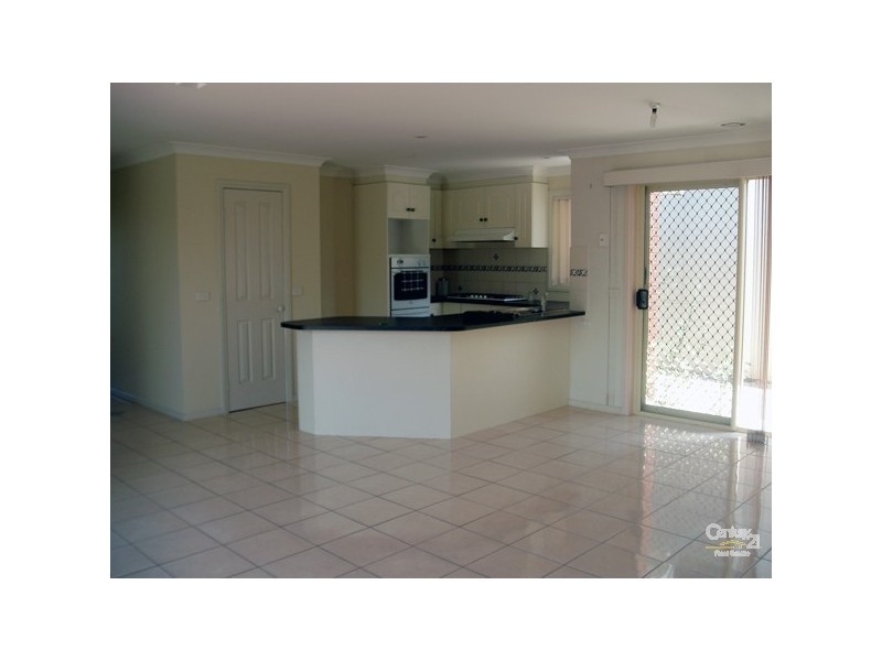 42 Parkin Avenue, Caroline Springs VIC 3023