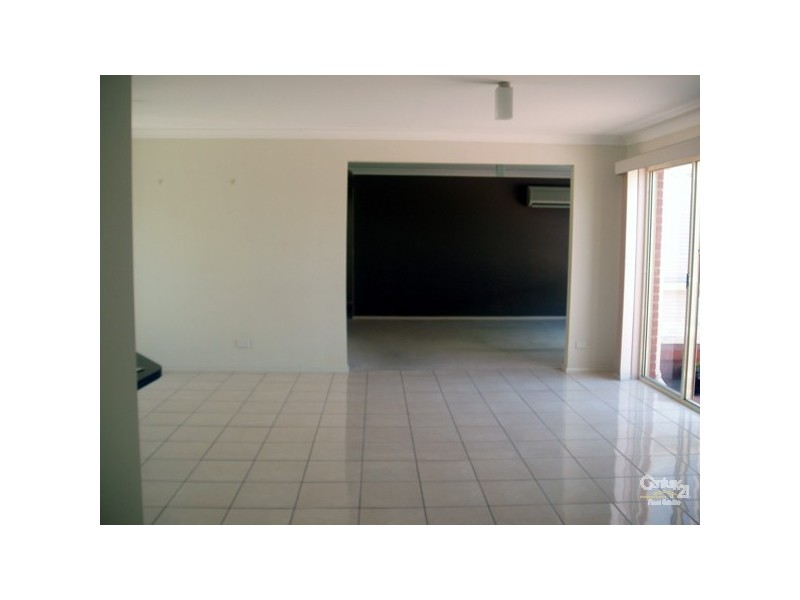 42 Parkin Avenue, Caroline Springs VIC 3023