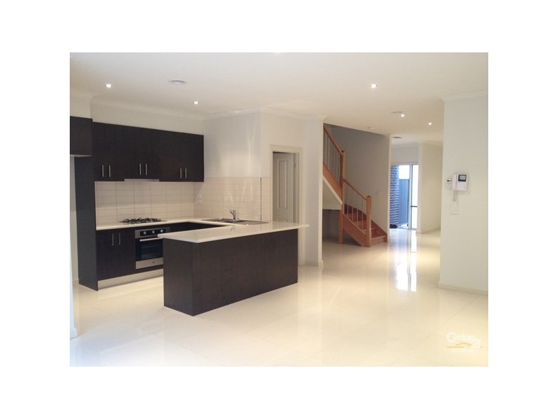 14 Brookvale Court, Roxburgh Park VIC 3064