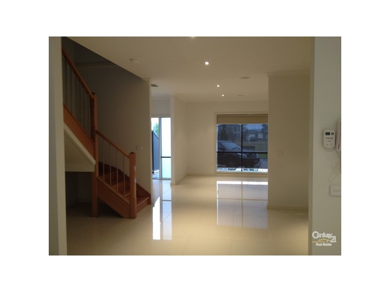 14 Brookvale Court, Roxburgh Park VIC 3064