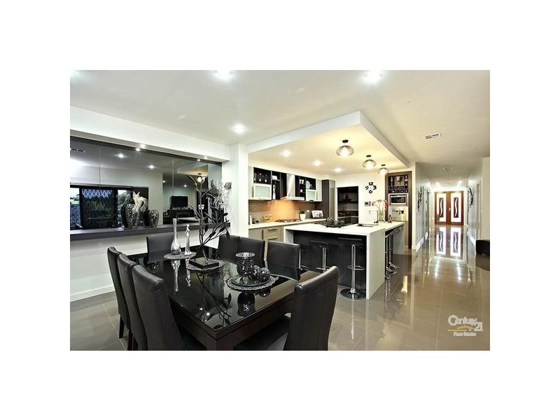 3 Kinloch Grove, Greenvale VIC 3059