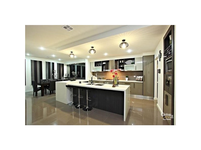 3 Kinloch Grove, Greenvale VIC 3059