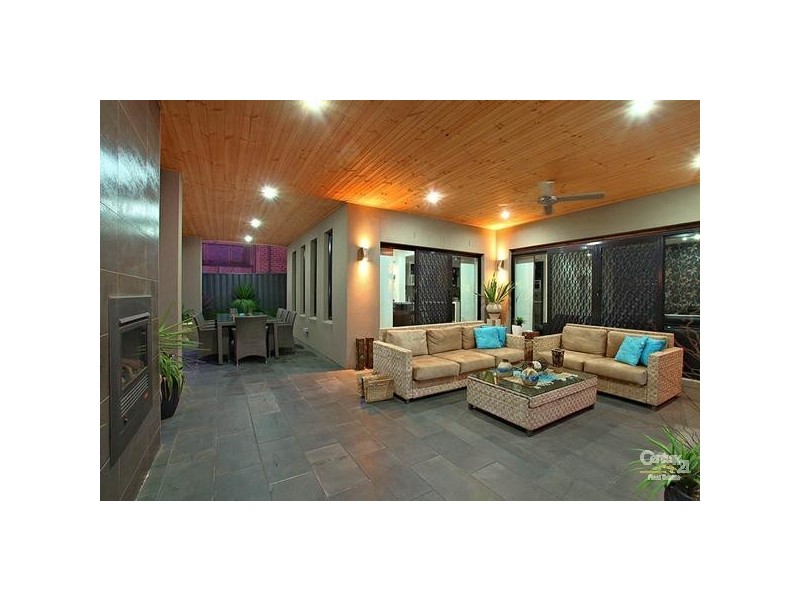 3 Kinloch Grove, Greenvale VIC 3059