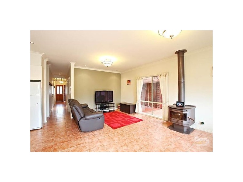 7 Greenfield Court, Craigieburn VIC 3064